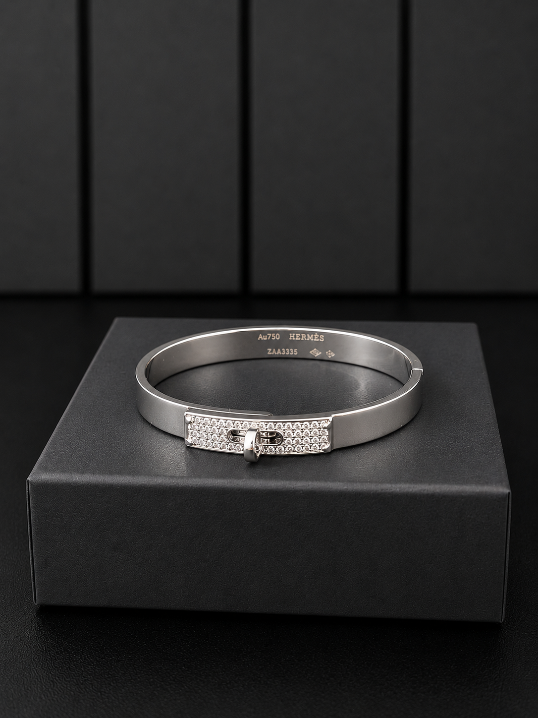 Alya White Gold Bracelet