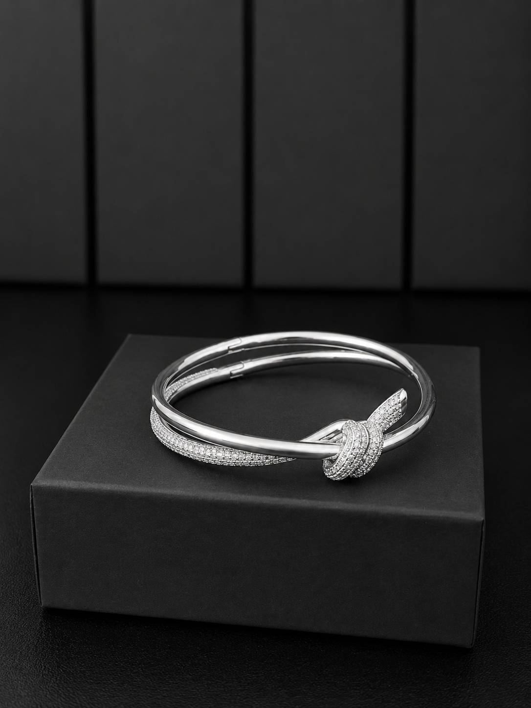 Azeen White Gold Bracelet